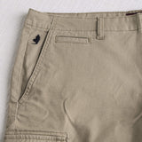 Pantaloni cargo corti in cotone stretch - Sand