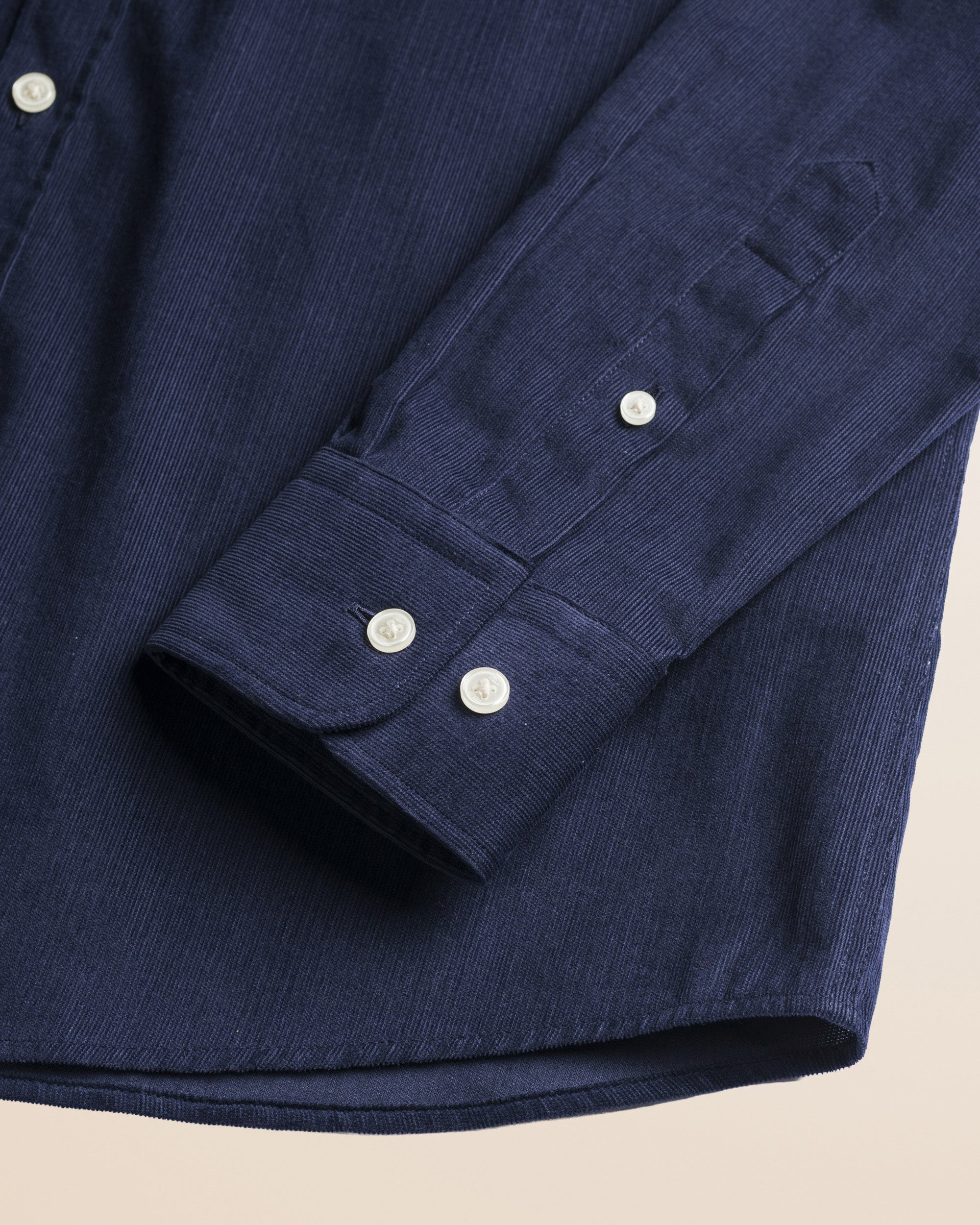 Camicia in Velluto a Coste Button-Down dettaglio manica - Navy Blue
