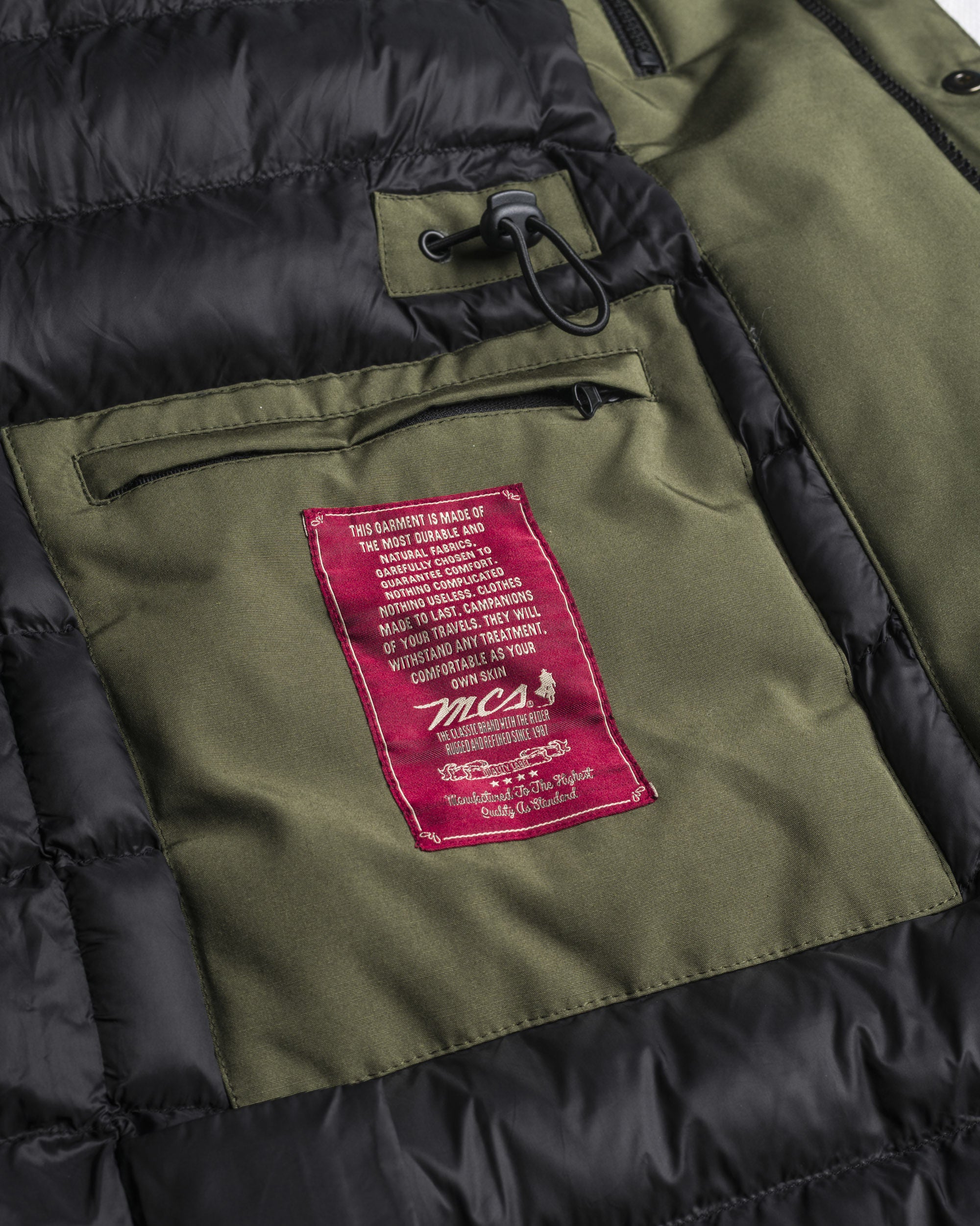 Parka in Softshell Imbottito Antivento dettaglio taschino interno - Olive Night