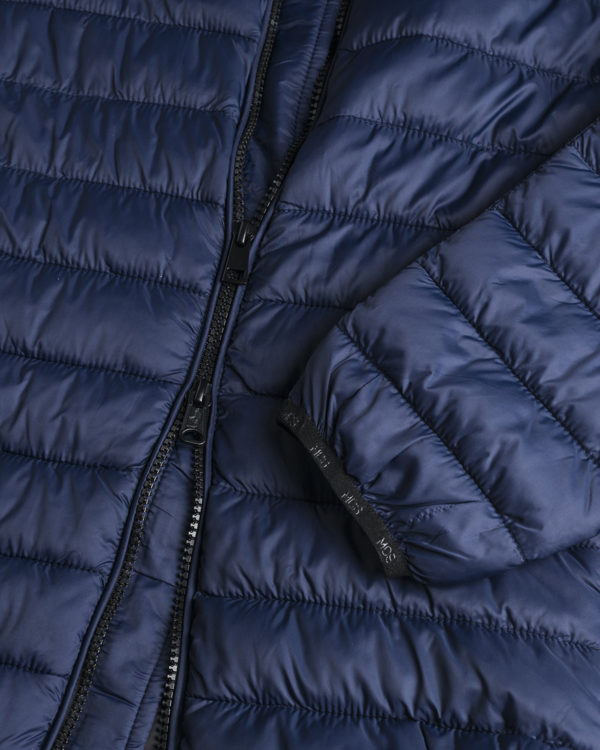Piumino Leggero Imbottito Trapuntato dettaglio apertura - Navy Blue