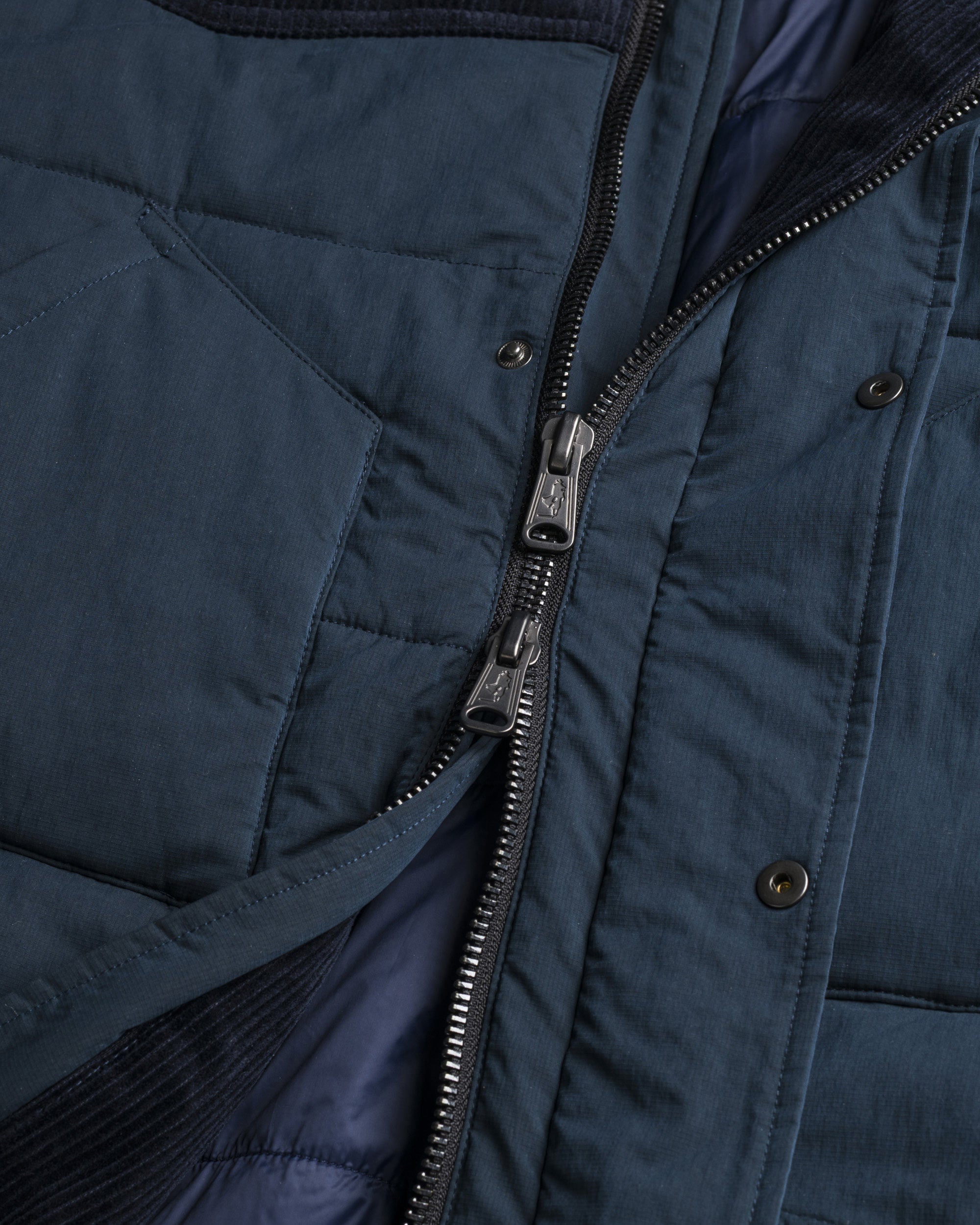 Giacca in Ripstop Imbottita Trapuntata dettaglio apertura - Navy Blue