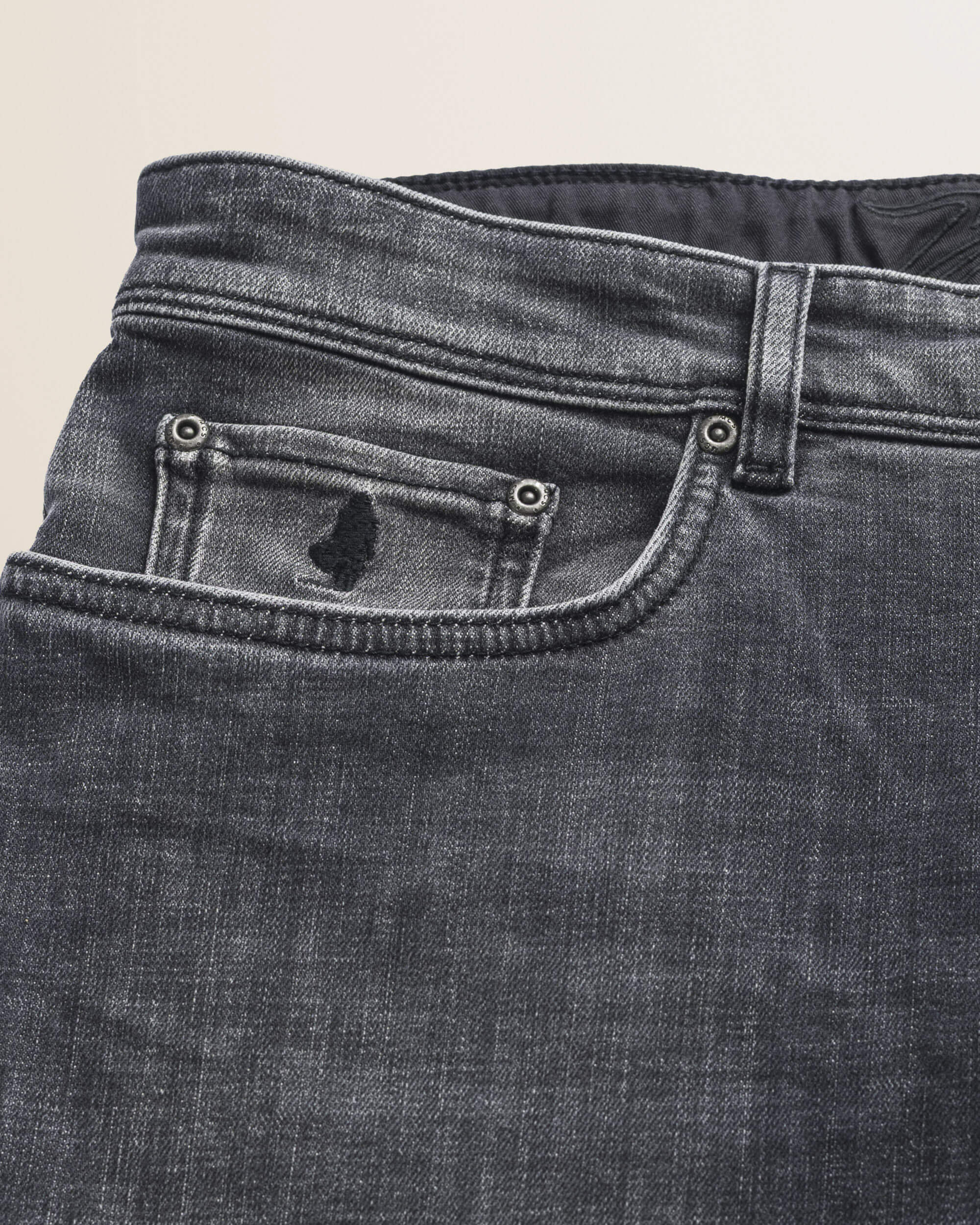 Jeans 5 Tasche Nero Wiser Wash Slim Fit dettaglio tasca - Black Denim