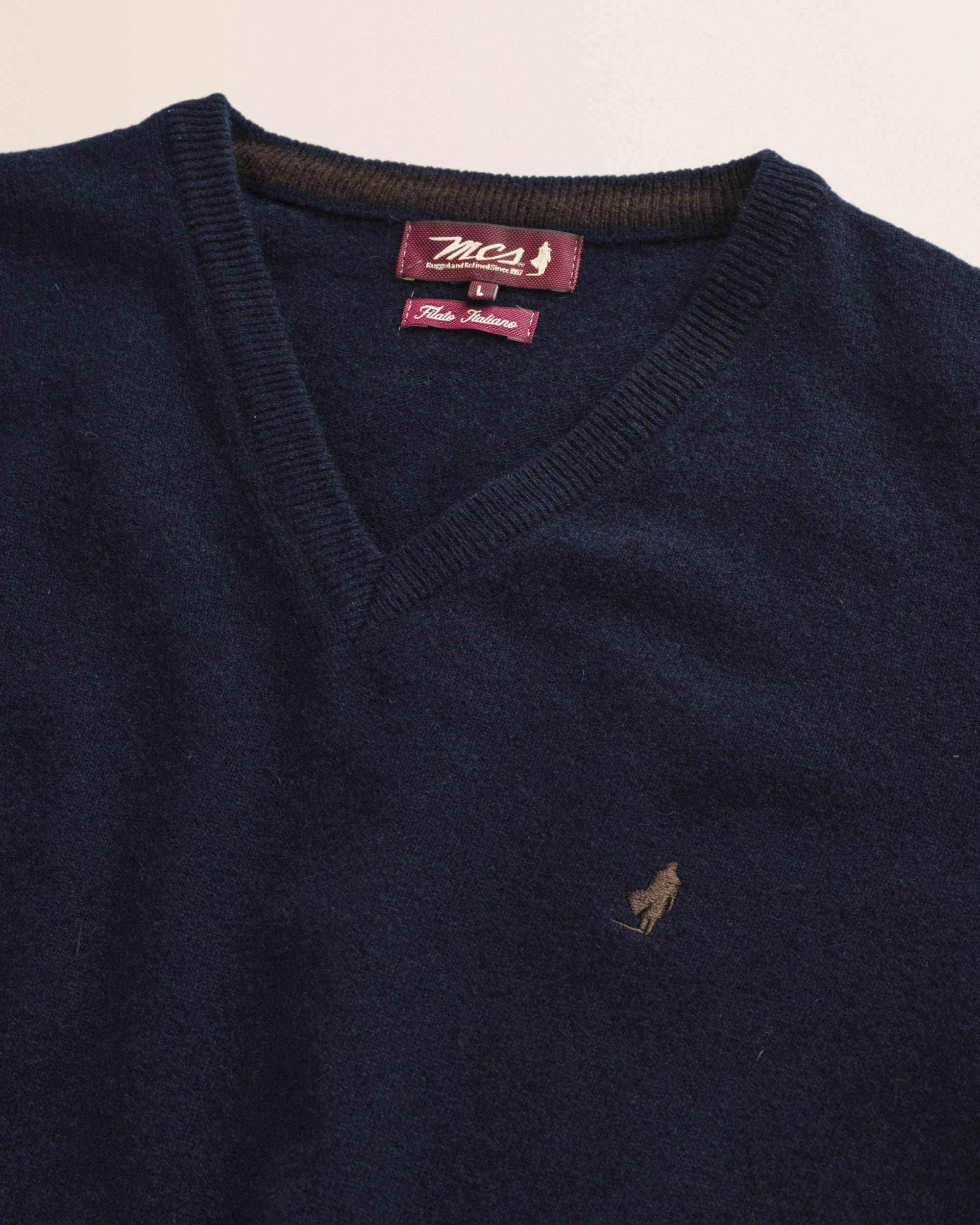Maglia Scollo a V in Lambswool  dettaglio - Navy Blue