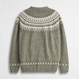 Maglione Girocollo a Trecce Bottonato