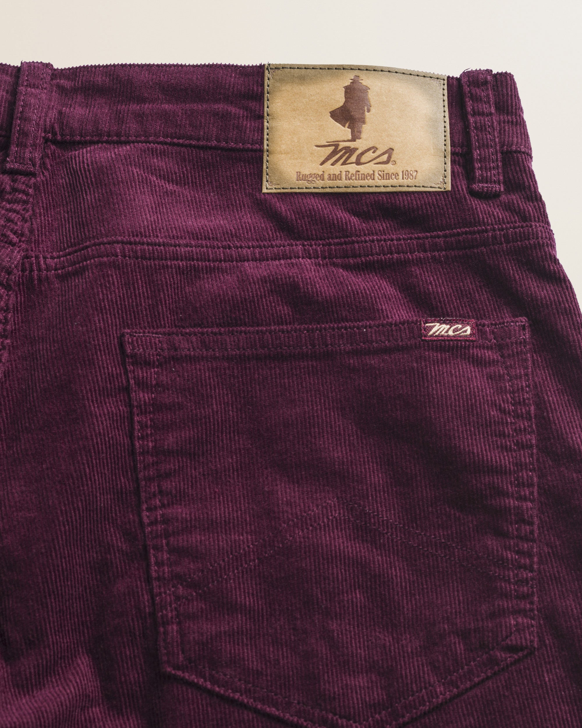 Pantalone 5 Tasche in Velluto 1000 Righe Slim Fit dettaglio retro - Burgundy