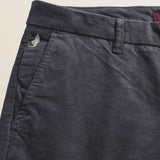 Pantalone Chino in Velluto 1000 Righe Slim Fit dettaglio tasca - Dark Shadow