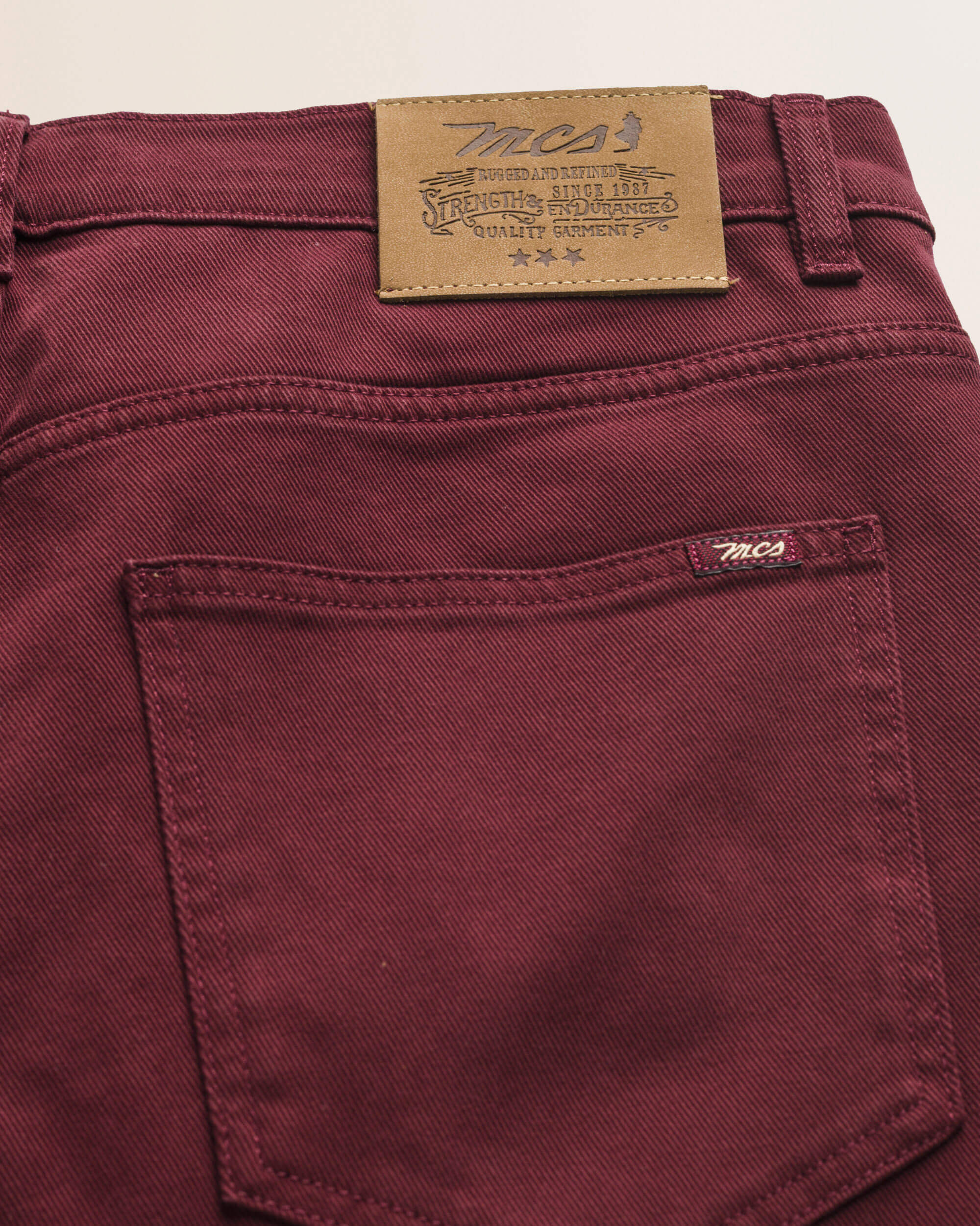 Pantalone 5 Tasche in Drill di Cotone Slim Fit dettaglio retro - Merlot