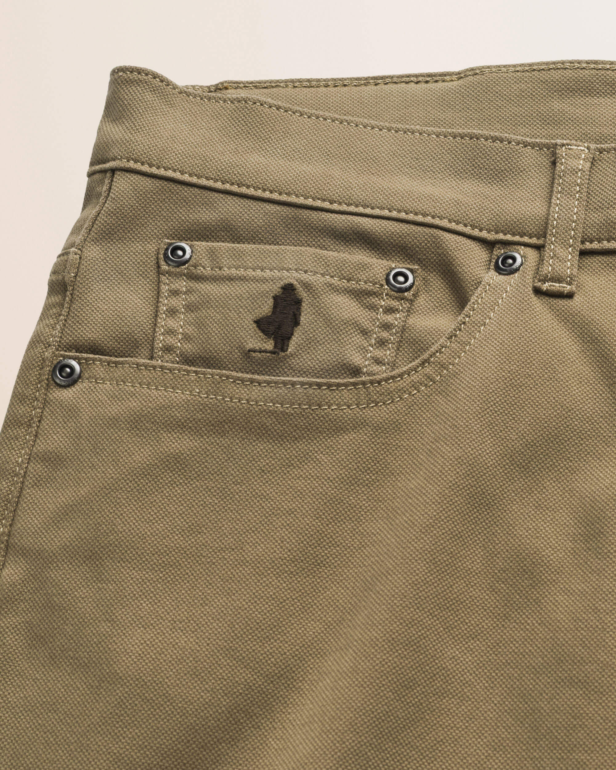 Pantalone 5 Tasche in Cotone Dobby Slim Fit dettaglio tasca - Elmwood Brown