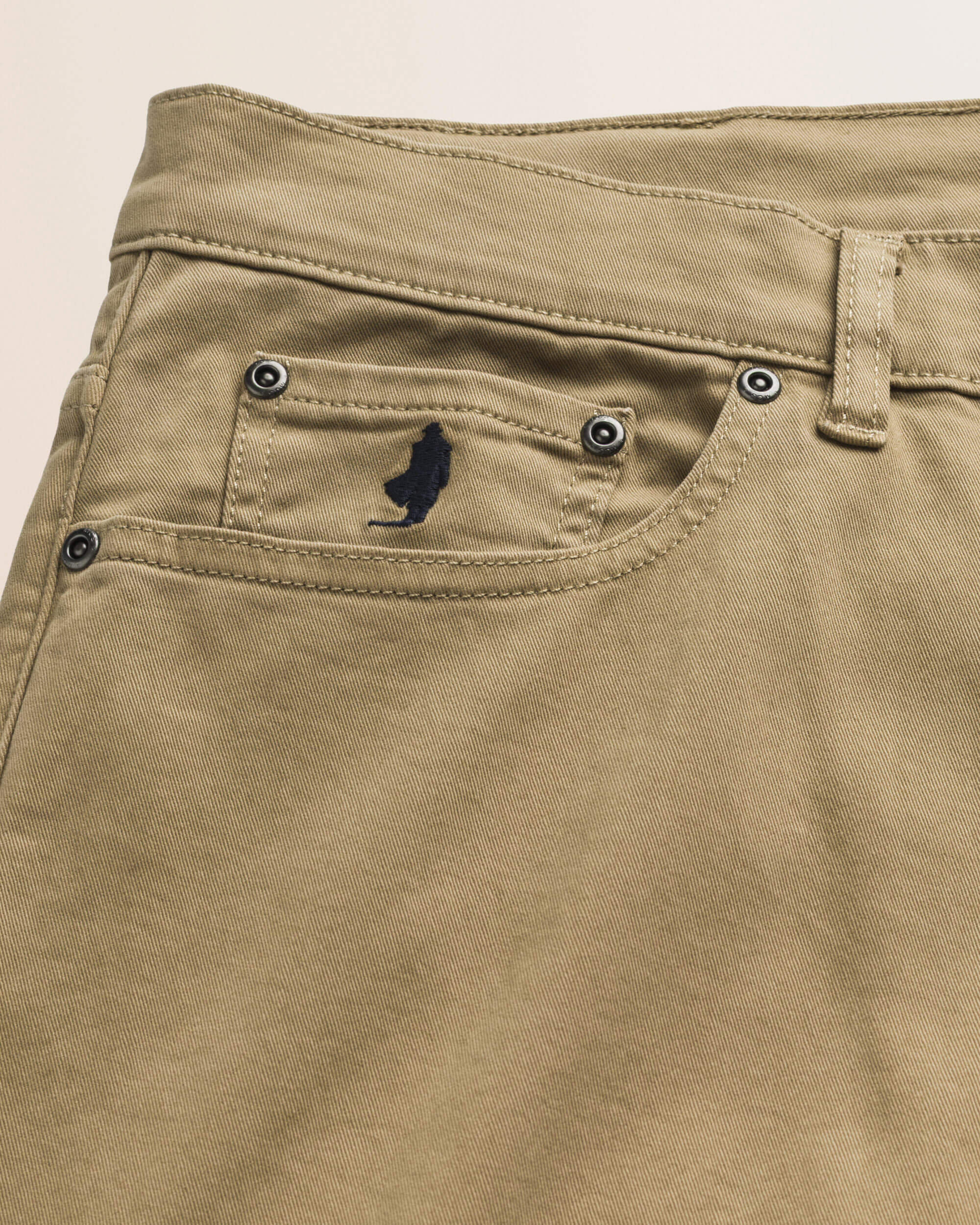 Pantalone 5 Tasche in Gabardina Regular Fit dettaglio tasca - Elmwood Brown