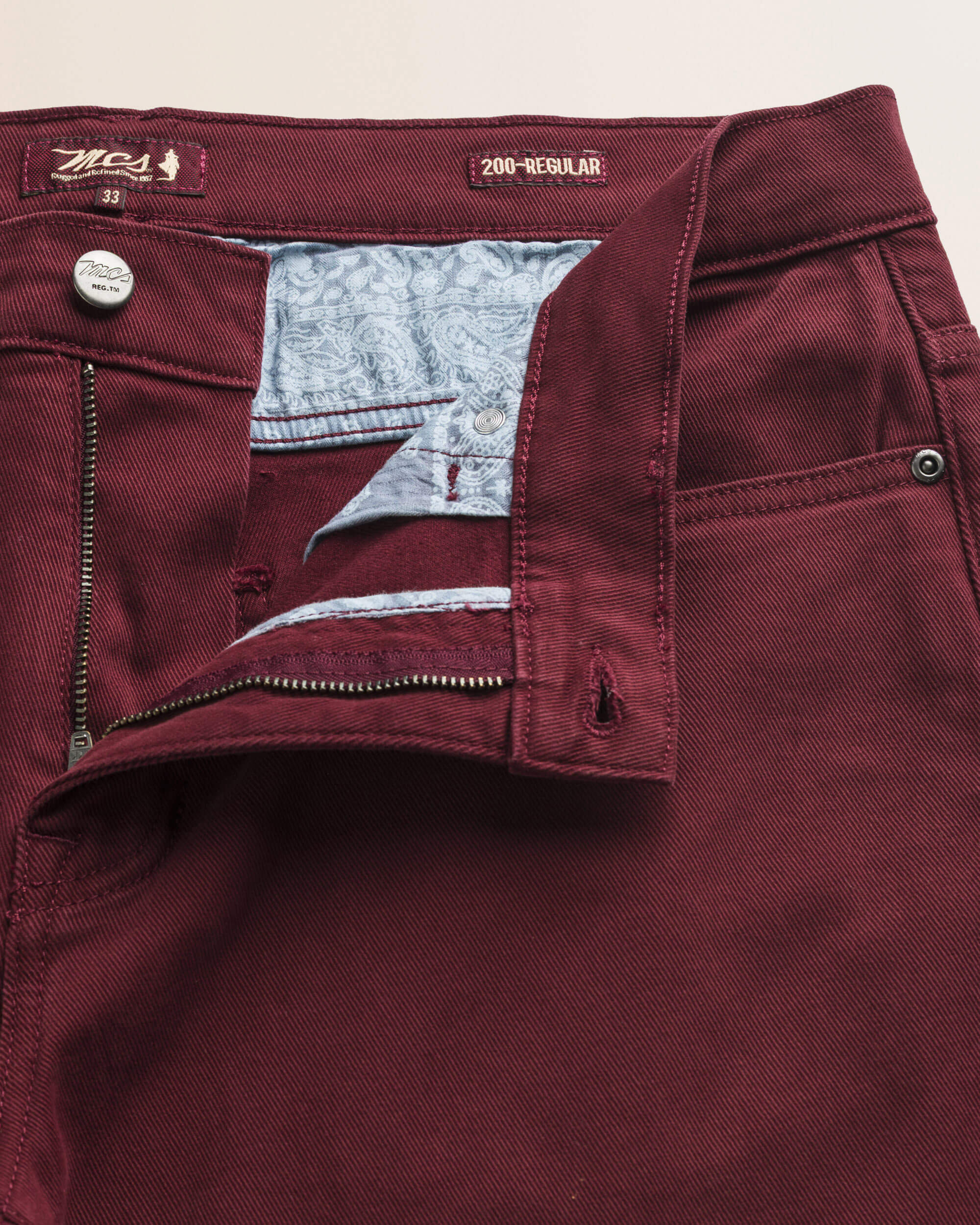 Pantalone 5 Tasche in Drill di Cotone Regular Fit dettaglio apertura - Merlot