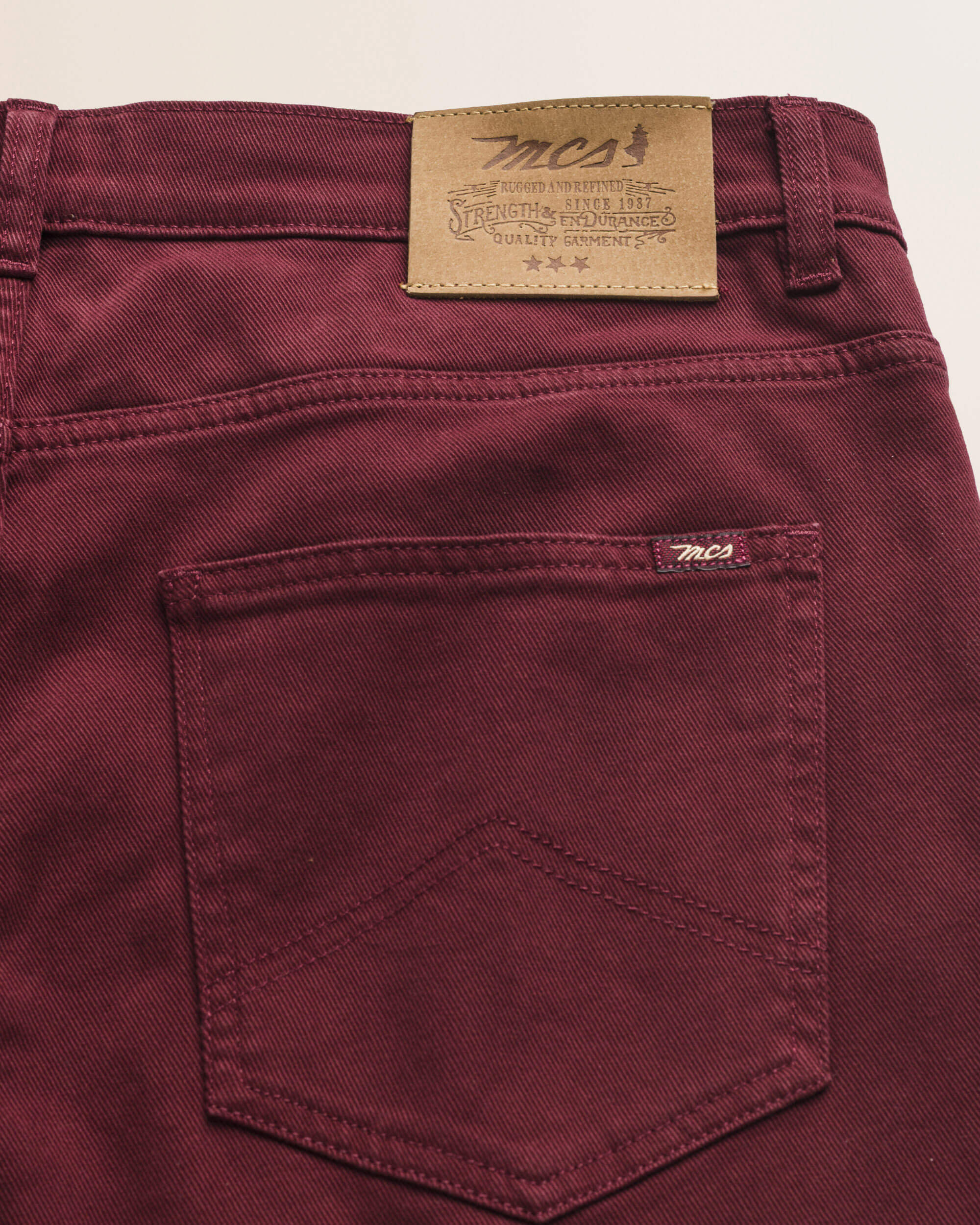 Pantalone 5 Tasche in Drill di Cotone Regular Fit dettaglio retro - Merlot