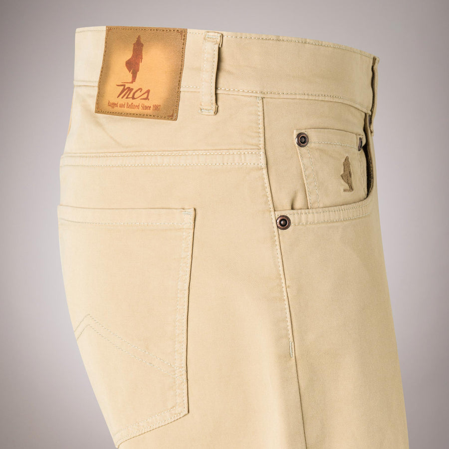 Five-pocket trousers in regular gabardine