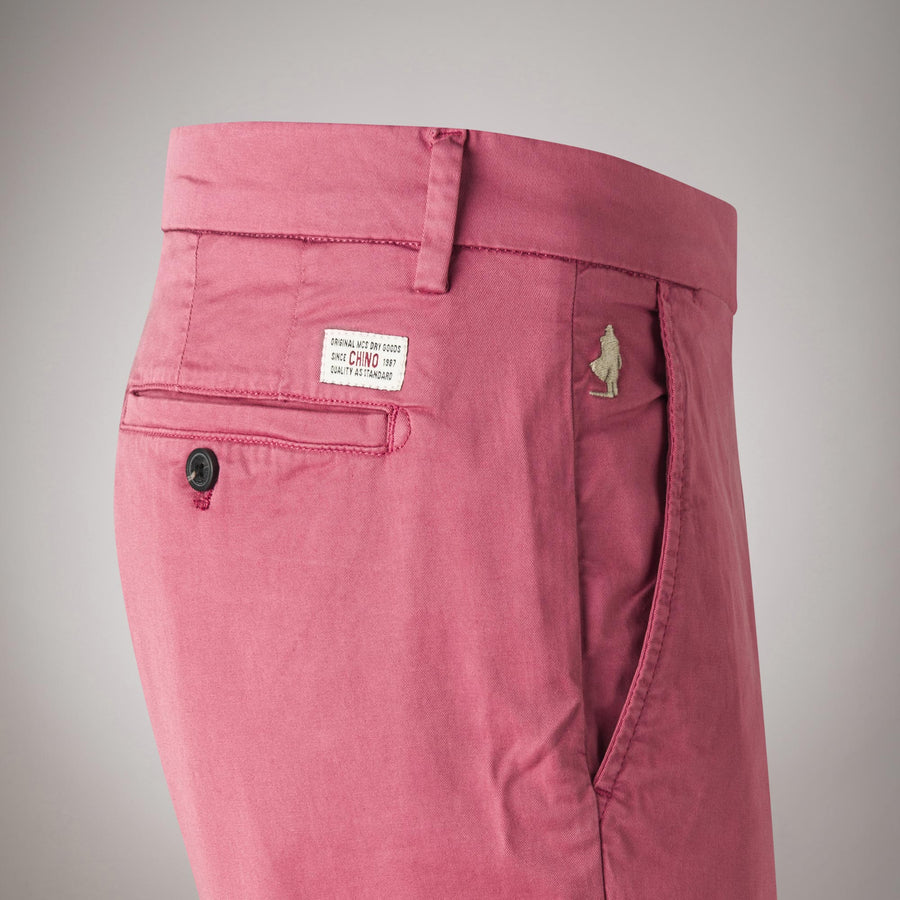 Bermuda Chino Shorts in Cotton