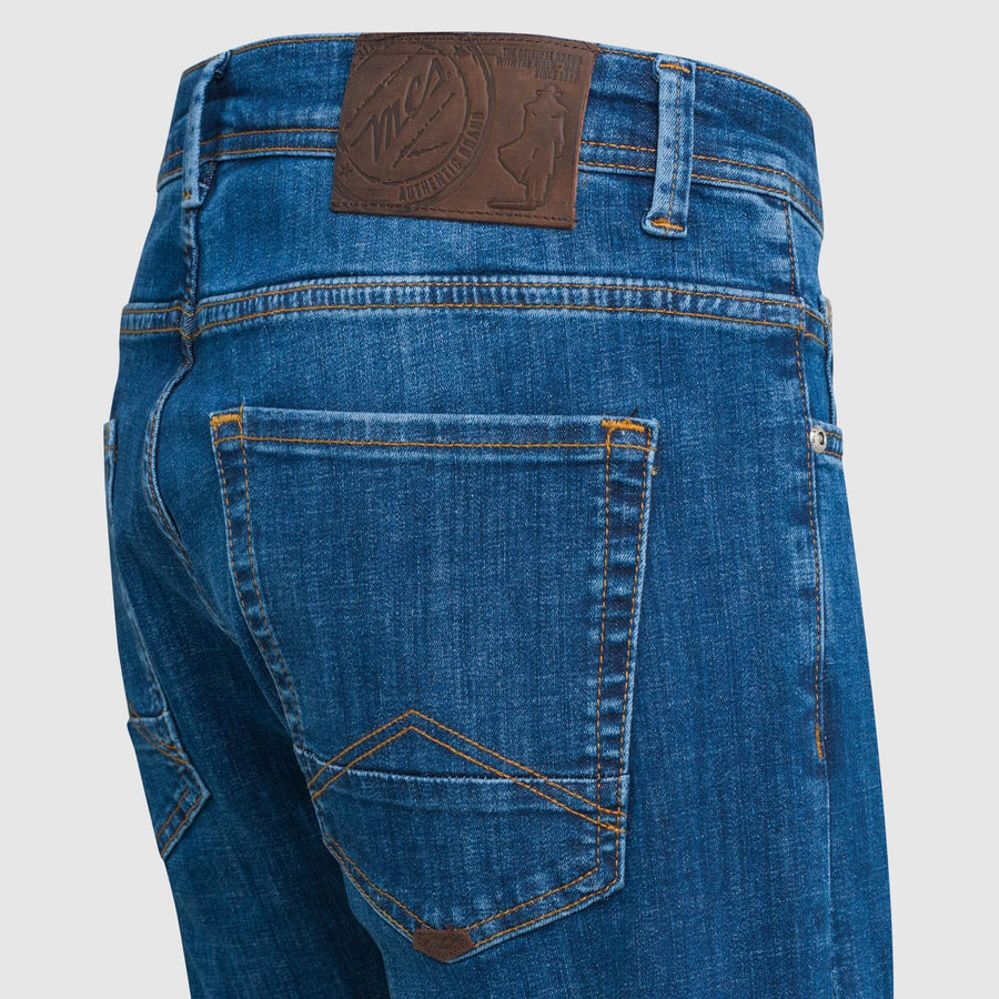 Jeans cinque tasche lavaggio medio scuro