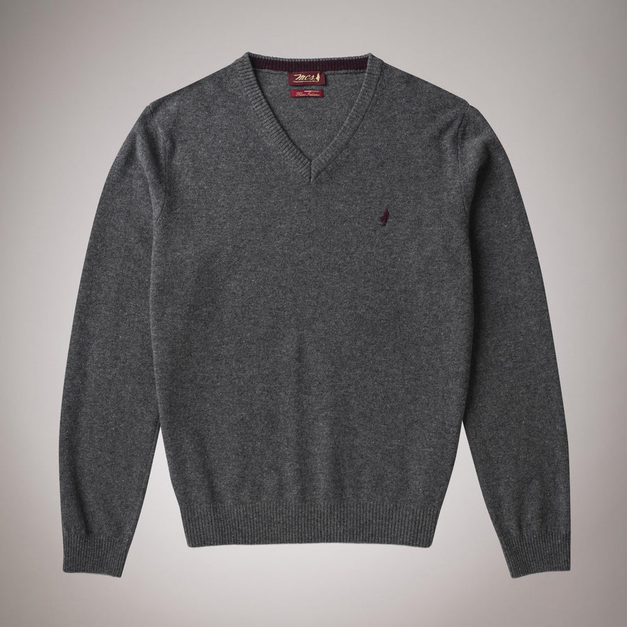 Fine wool V-neck jumper