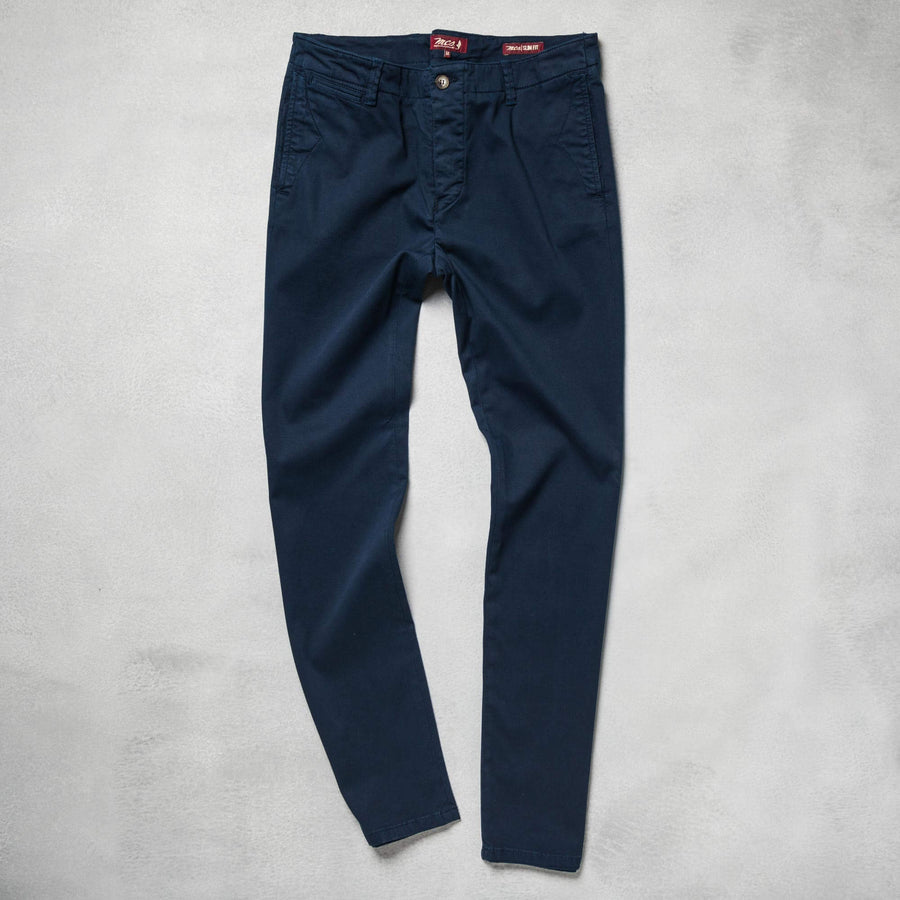 Pantalone chino in cotone sovratinto