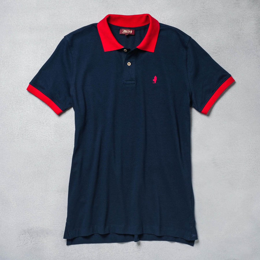 Polo shirt with coloured contrast collar