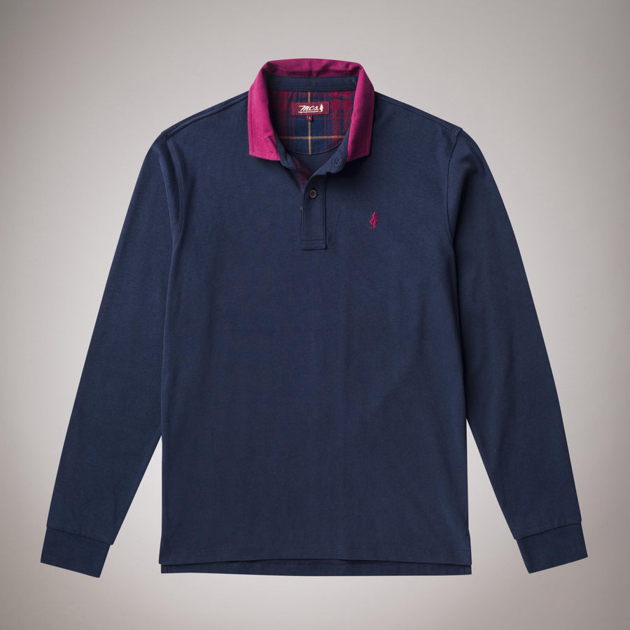 Polo shirt with contrast collar