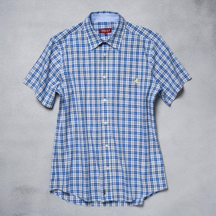 Camicia a quadri su fondo blu a manica corta