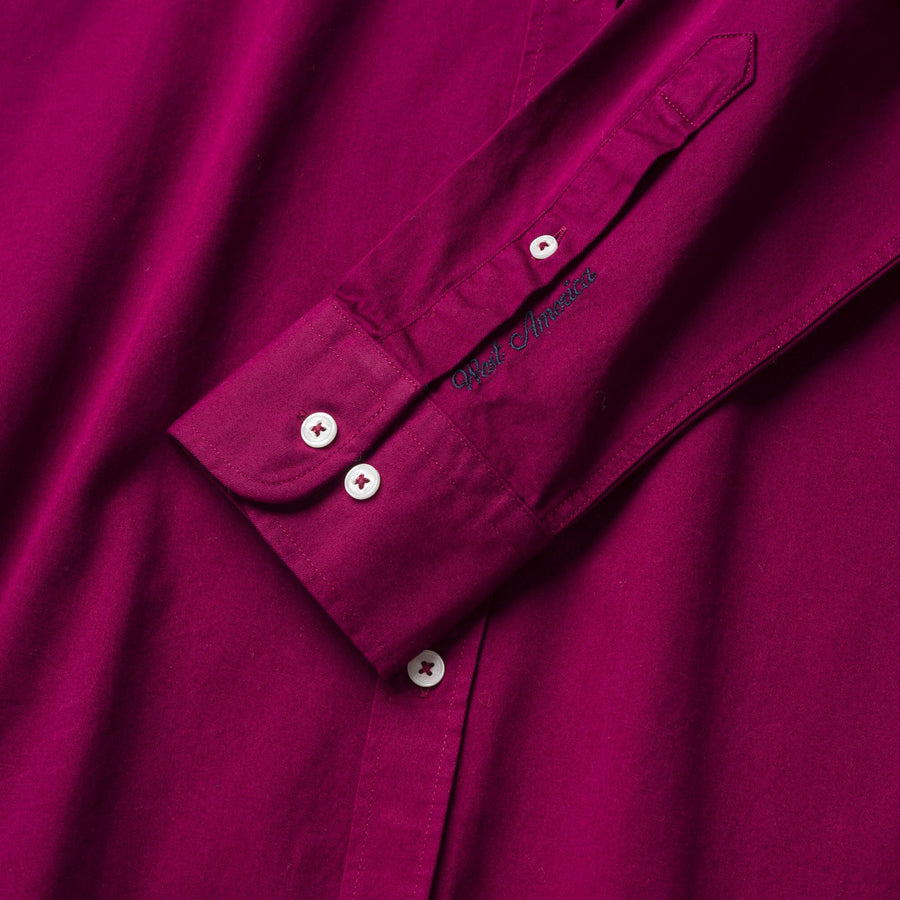 Solid colour button-down shirt in cotton gabardine