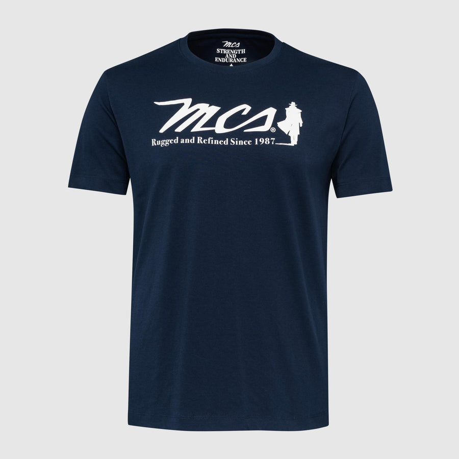 Solid colour T-shirt with large logo print